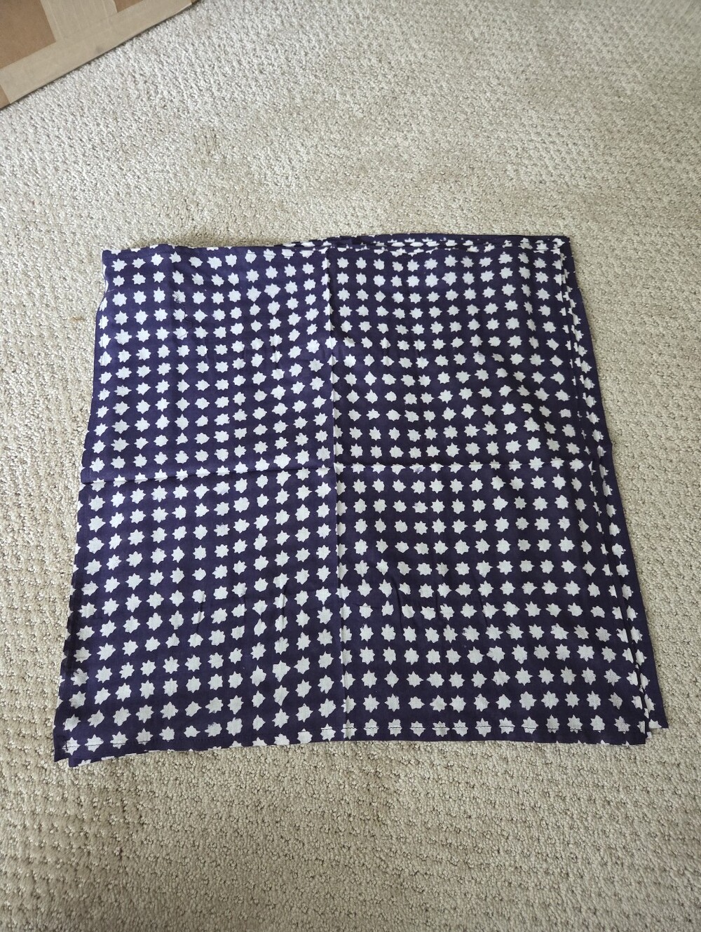 NEW Roberta Roller Rabbit Set Of 4 Napkin Navy